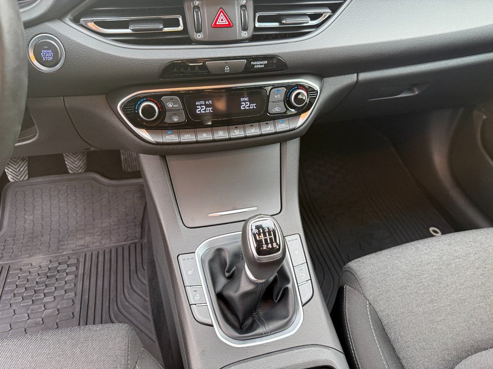 Hyundai i30 1,0 T-GDi Essential 5d