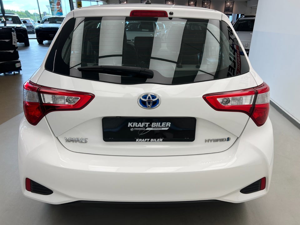 Toyota Yaris 1,5 Hybrid H2 e-CVT 5d