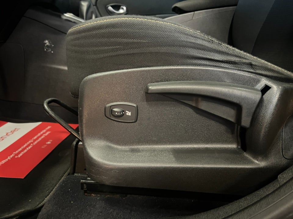 Renault Grand Scenic III 2,0 dCi 150 Dynamique aut. 7prs 5d