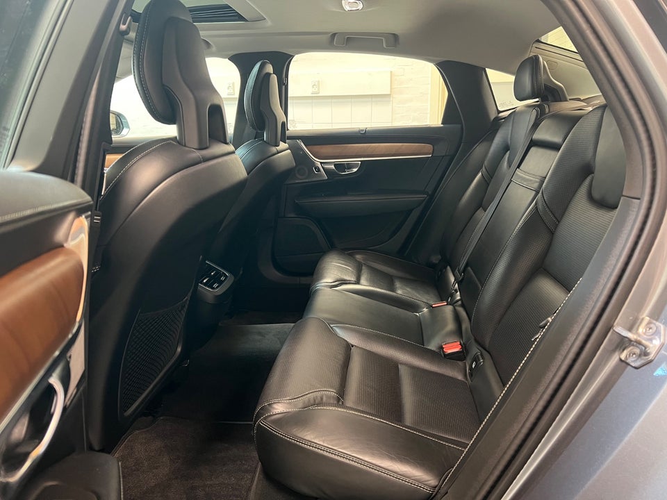 Volvo S90 2,0 D5 235 Inscription+ aut. AWD 4d