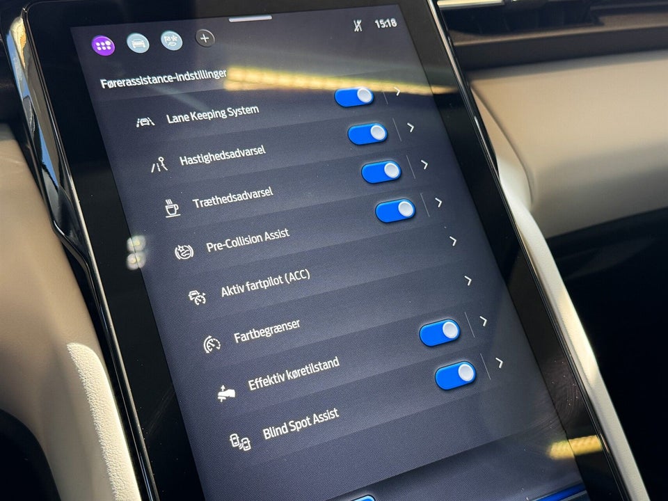 Ford Explorer 79 Select Extended Range AWD 5d