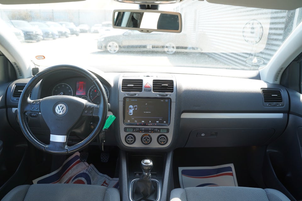 VW Golf V 1,4 TSi 140 Comfortline 5d