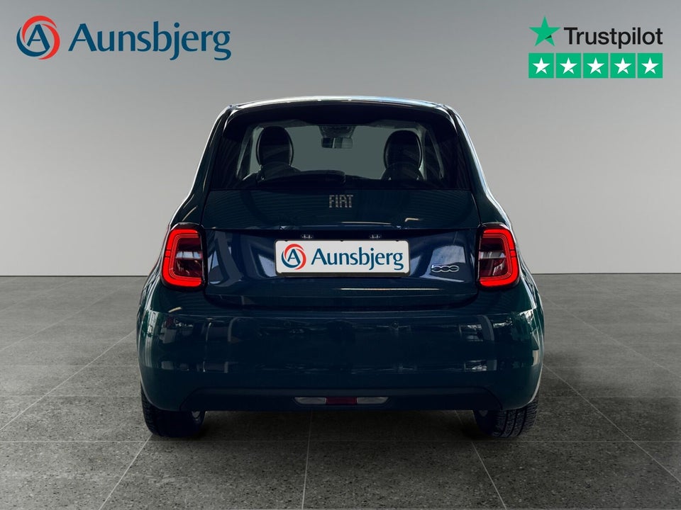 Fiat 500e 42 Icon 3+1 4d