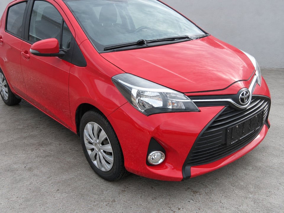 Toyota Yaris 1,0 VVT-i T1 Style 5d