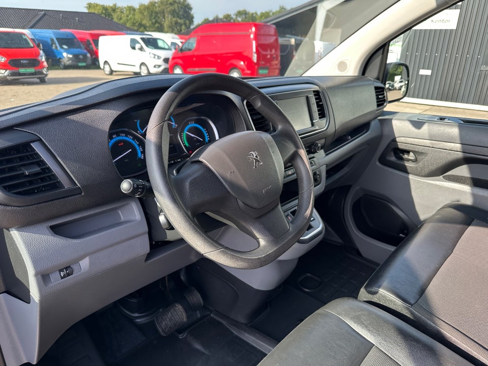 Peugeot e-Expert 75 L2 Plus Van