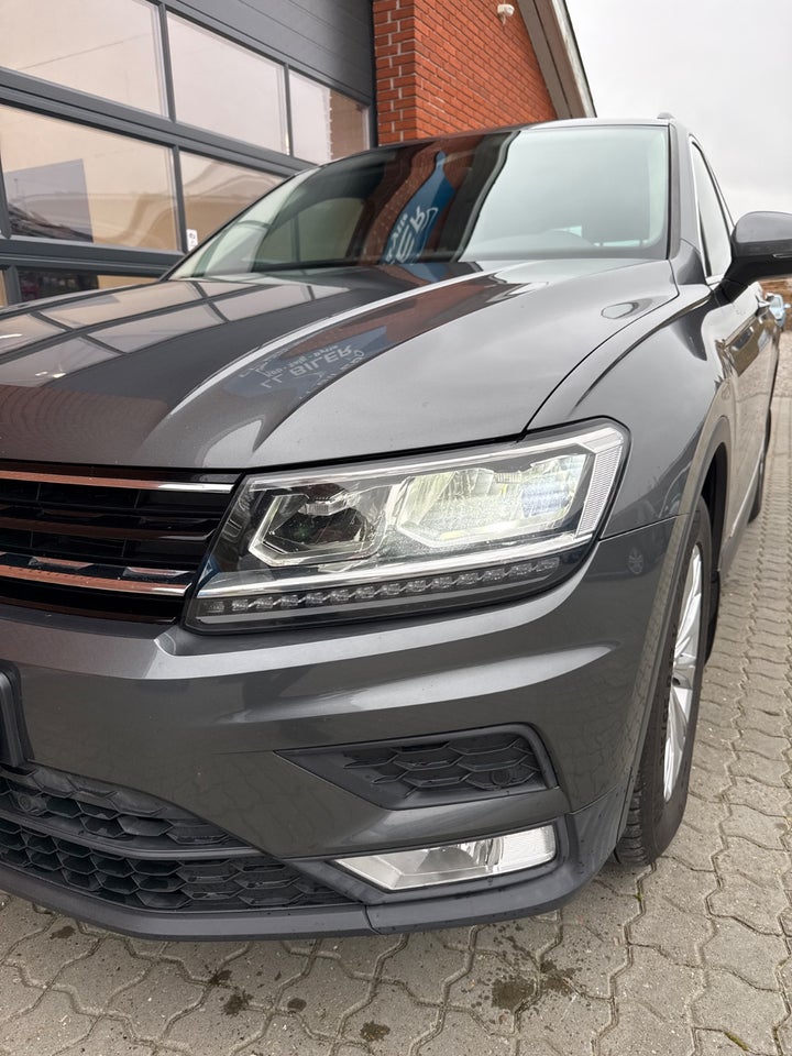 VW Tiguan 2,0 TDi 150 Comfortline Van 5d