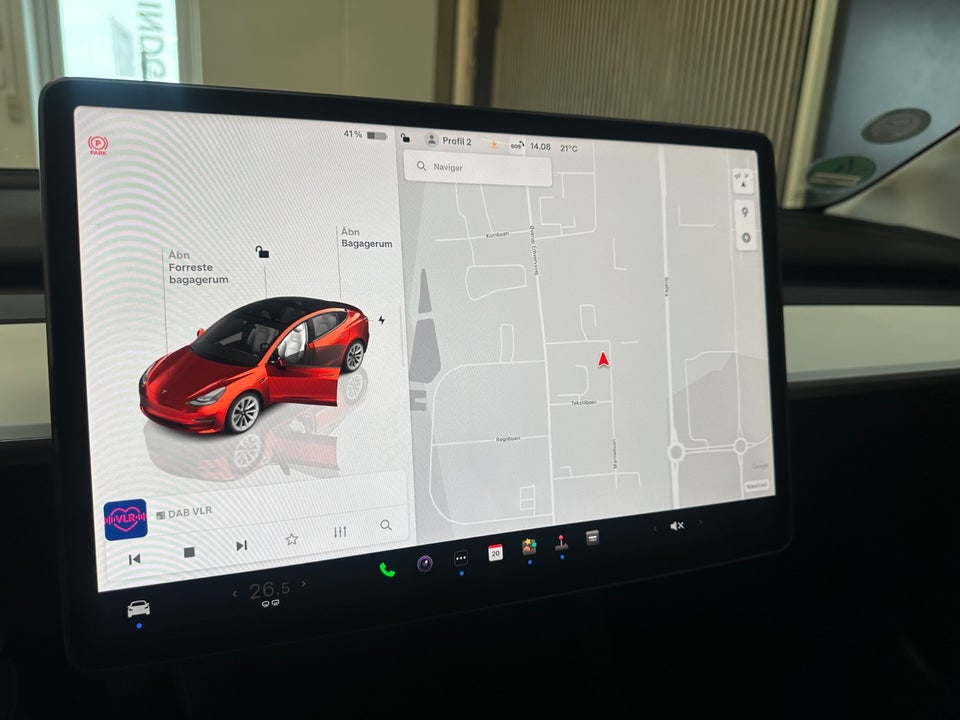 Tesla Model 3 Standard Range+ RWD 4d
