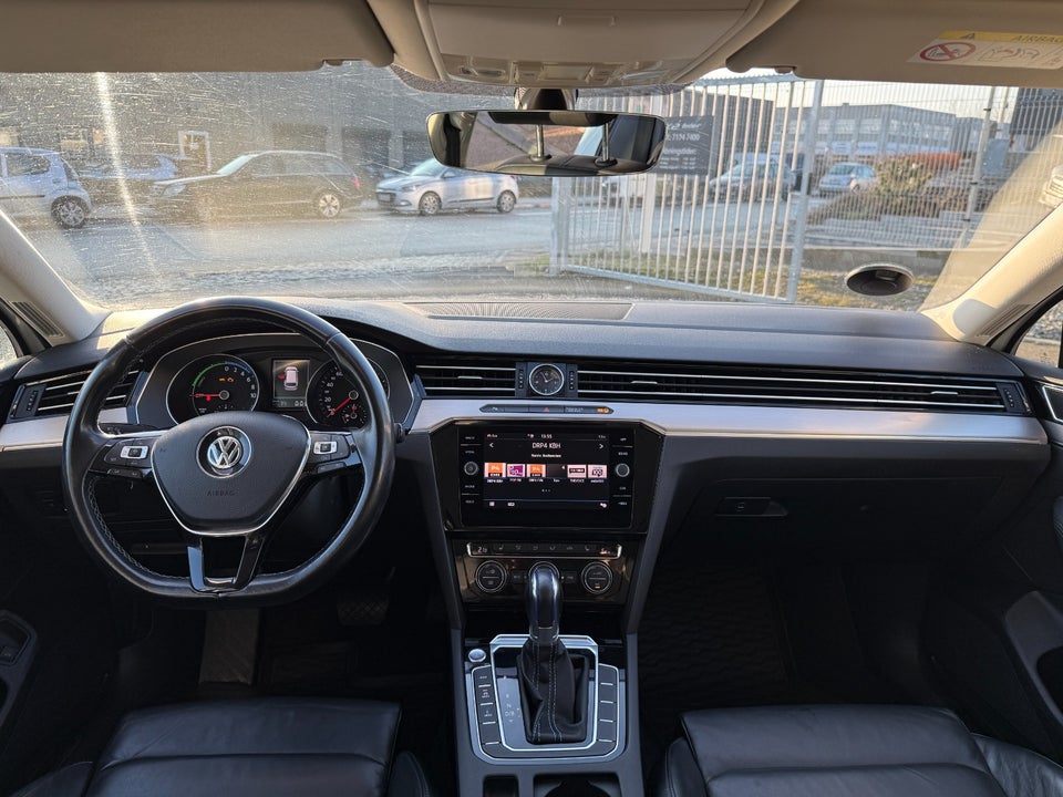 VW Passat 1,4 GTE Variant DSG 5d