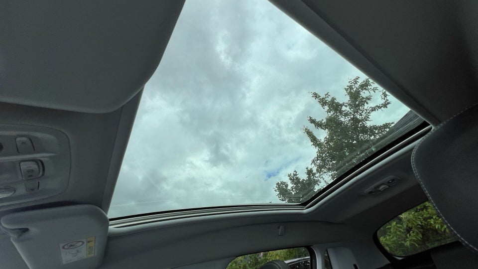 Peugeot 2008 1,6 BlueHDi 100 Desire Sky 5d