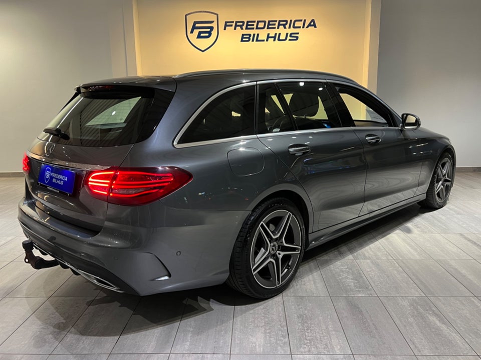 Mercedes C220 d 2,0 AMG Line stc. aut. 5d