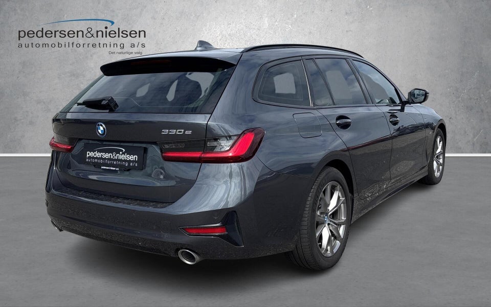 BMW 330e 2,0 Touring Sport Line aut. 5d