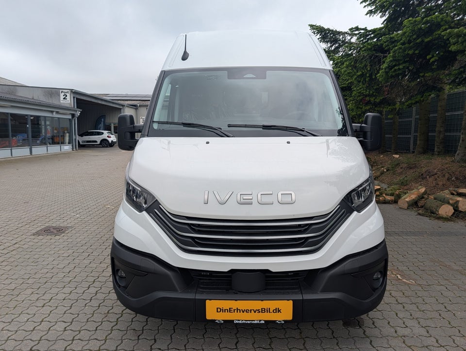 Iveco Daily 3,0 35S18 12m³ Van AG8