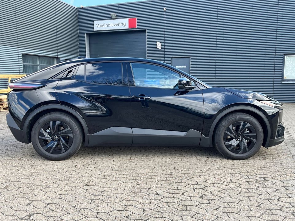 Toyota C-HR+ 77 Active 5d