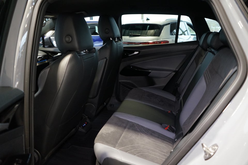 VW ID.4 77 Pro Performance 5d