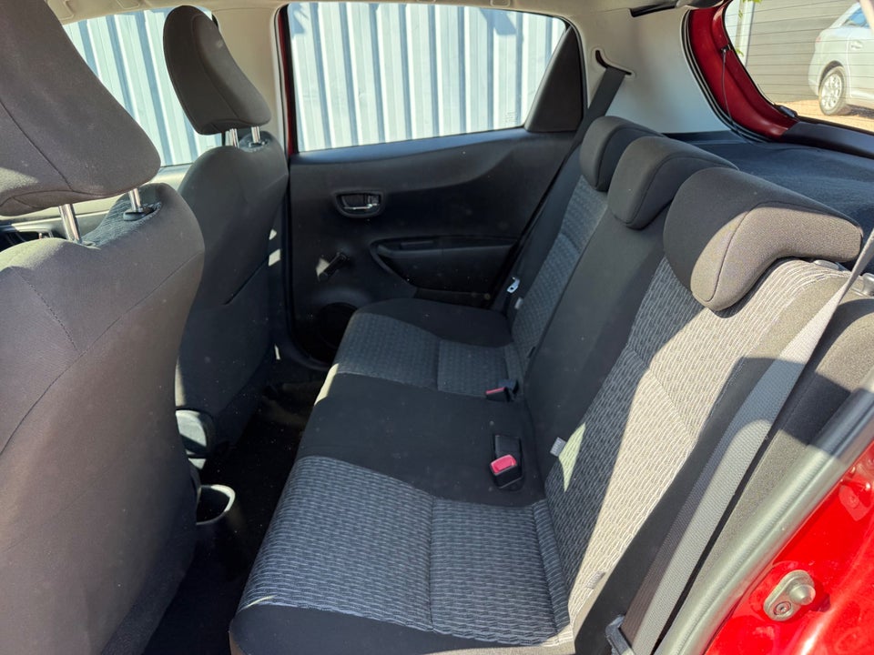 Toyota Yaris 1,3 VVT-i T2 Touch 5d