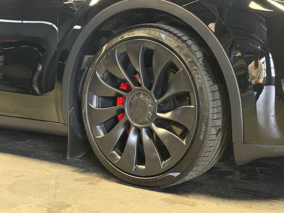 Tesla Model Y Performance AWD 5d
