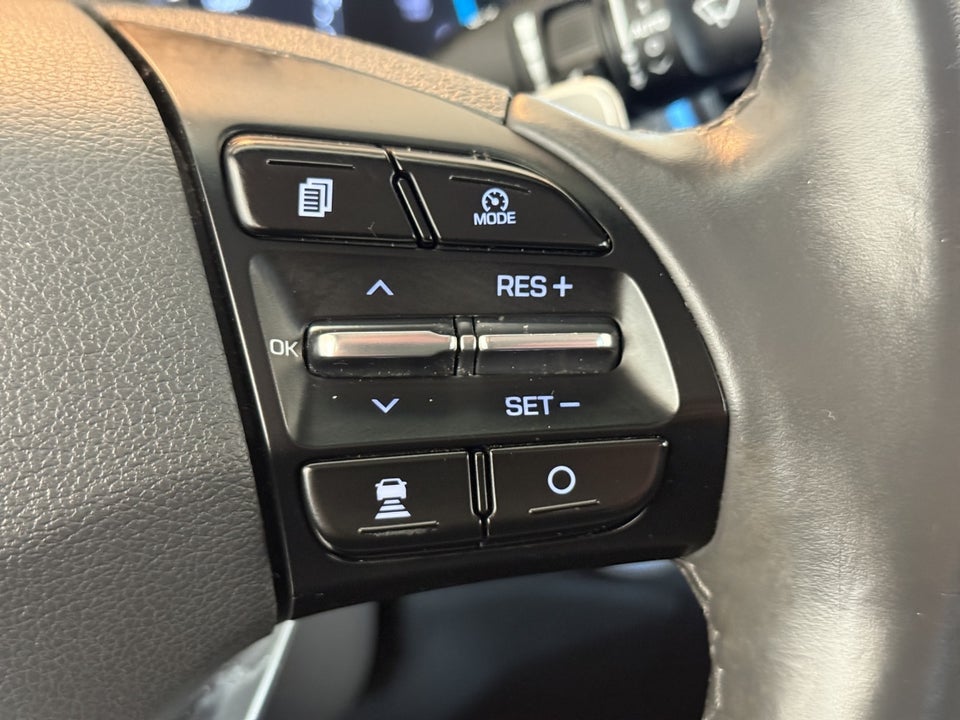 Hyundai Ioniq 1,6 PHEV Premium DCT 5d