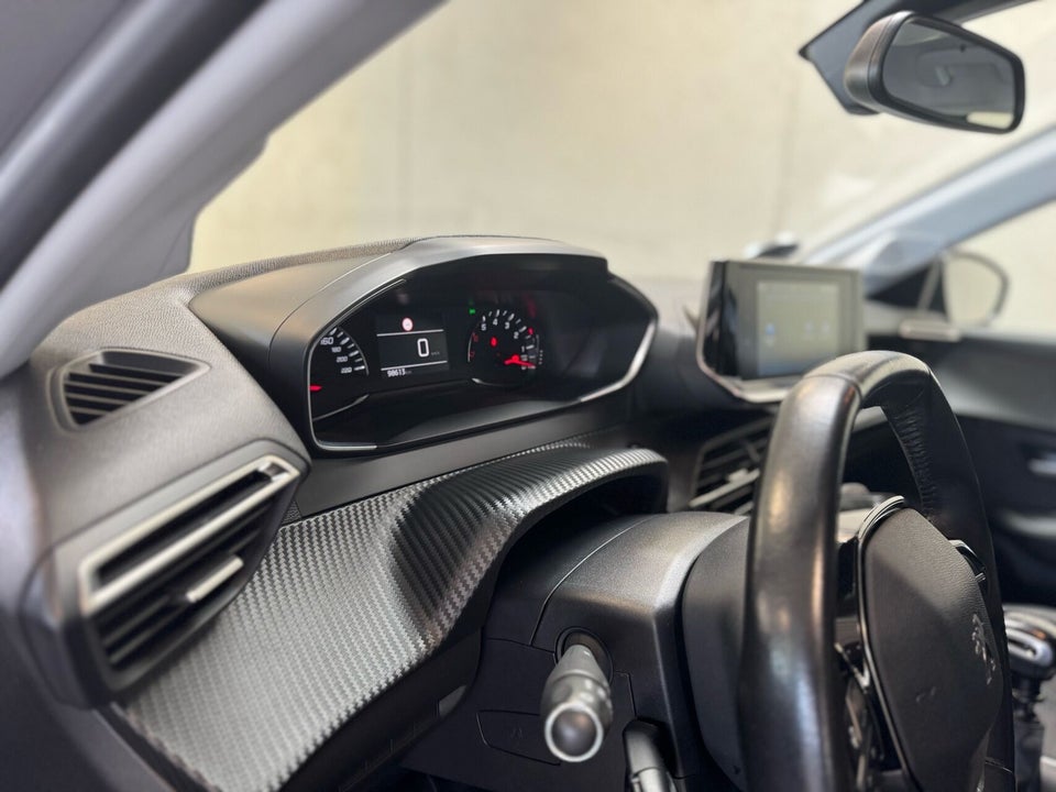 Peugeot 208 1,2 PureTech 100 Evolution 5d