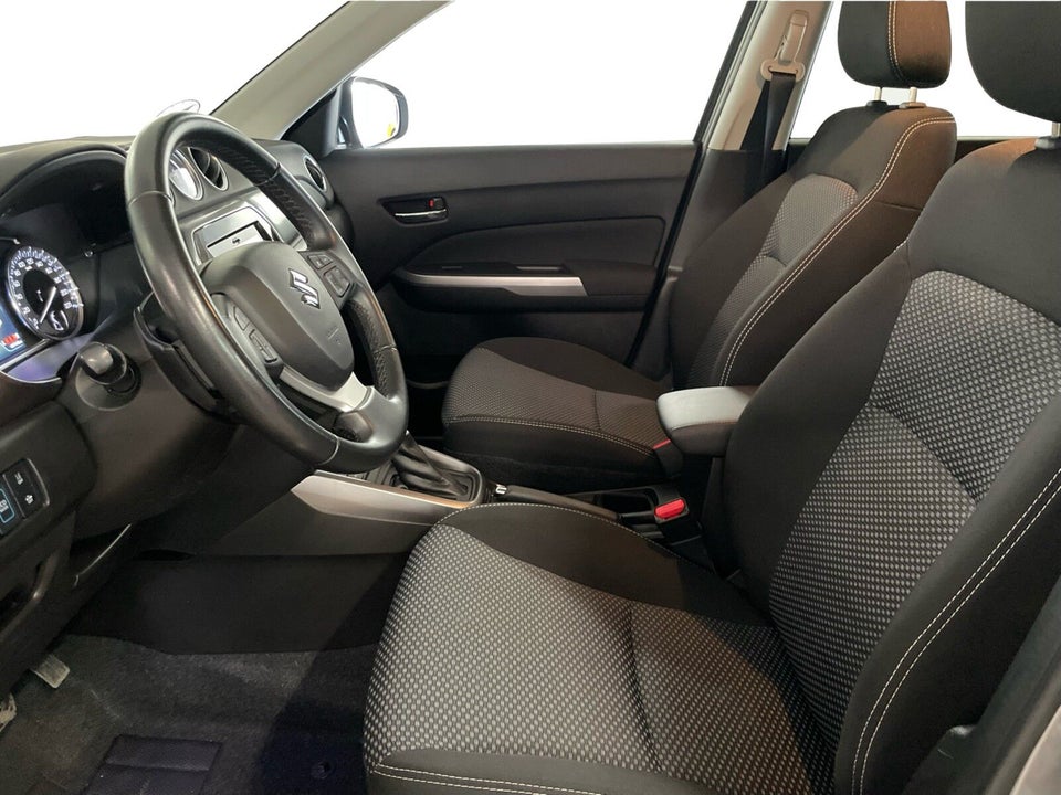 Suzuki Vitara 1,5 S-Hybrid Active AGS 5d
