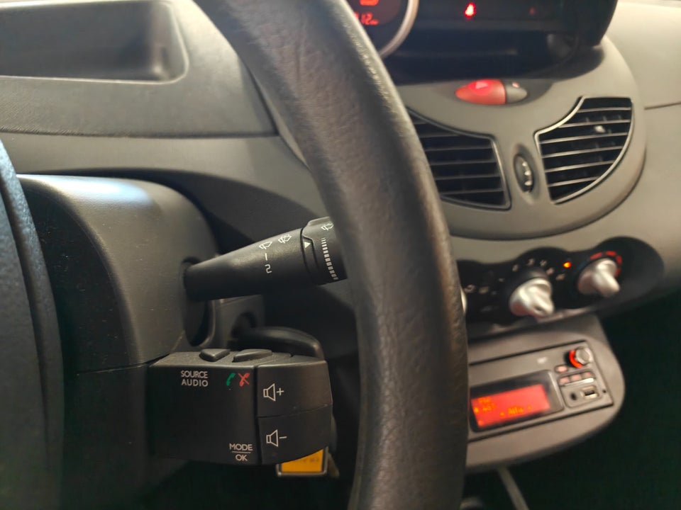 Renault Twingo 1,2 16V Dynamique 3d