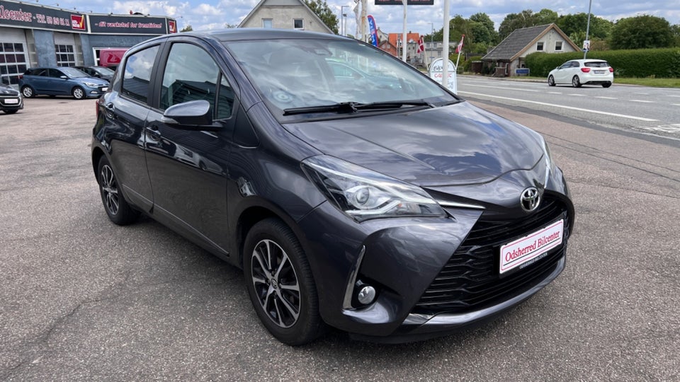 Toyota Yaris 1,5 VVT-iE T2 Limited 5d