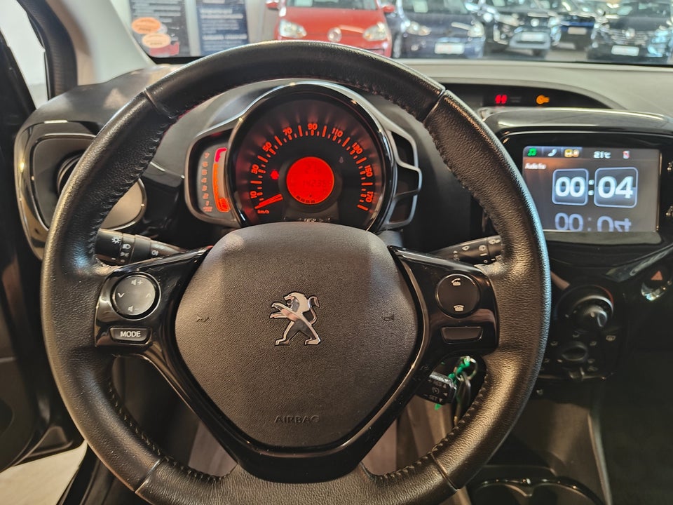 Peugeot 108 1,0 e-VTi 69 Allure 5d