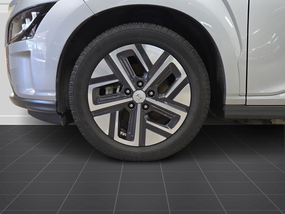 Hyundai Kona 64 EV Advanced 5d