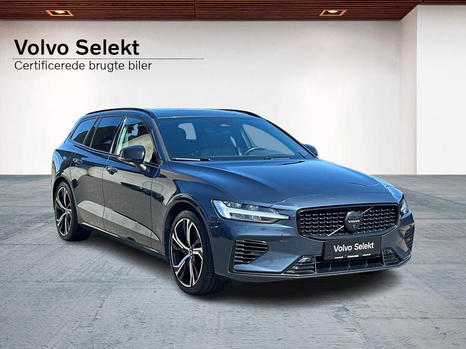 Volvo V60 2,0 T6 ReCharge Ultimate Dark aut. AWD 5d