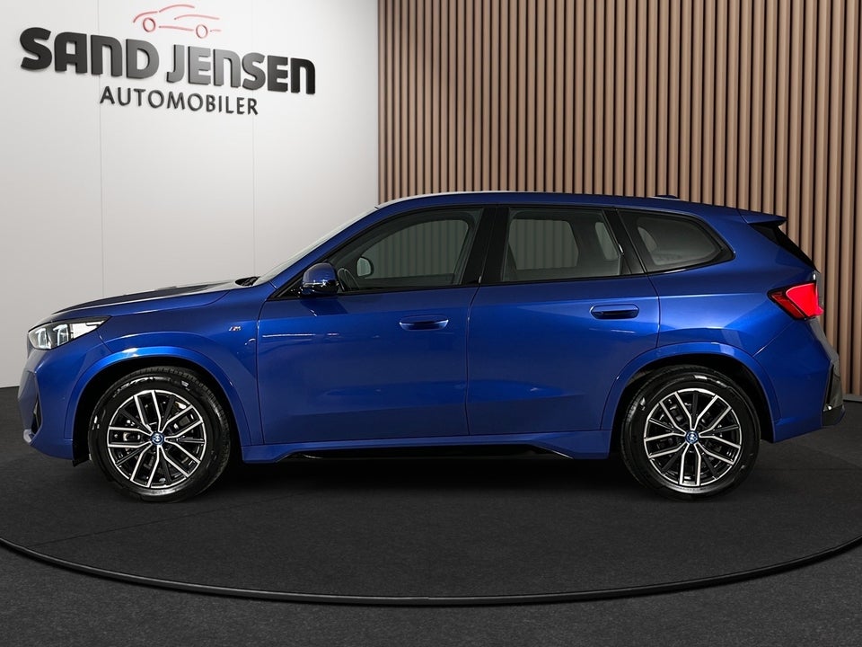 BMW iX1 xDrive30 M-Sport 5d