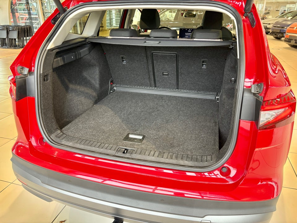 Skoda Enyaq 80 iV Design Selection 5d