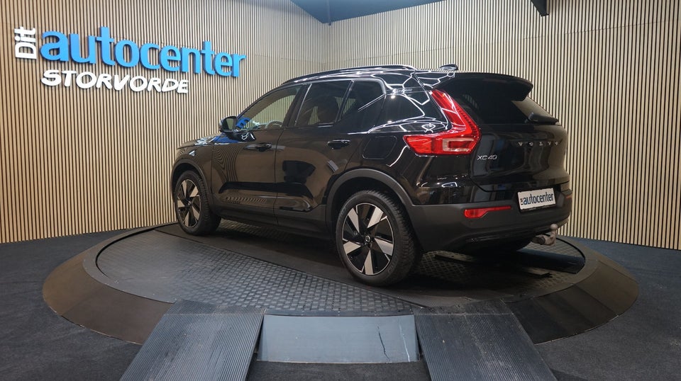 Volvo XC40 ReCharge Twin Plus 5d