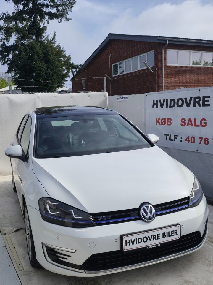 VW Golf VII 1,4 GTE Highline DSG 5d