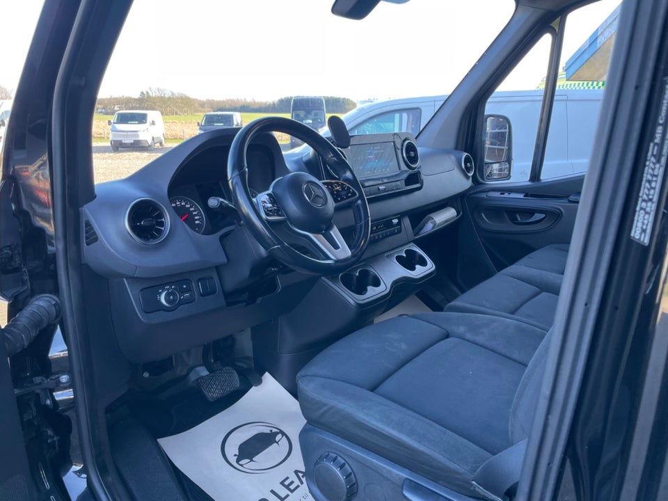 Mercedes Sprinter 317 2,0 CDi A2 Kassevogn aut. RWD