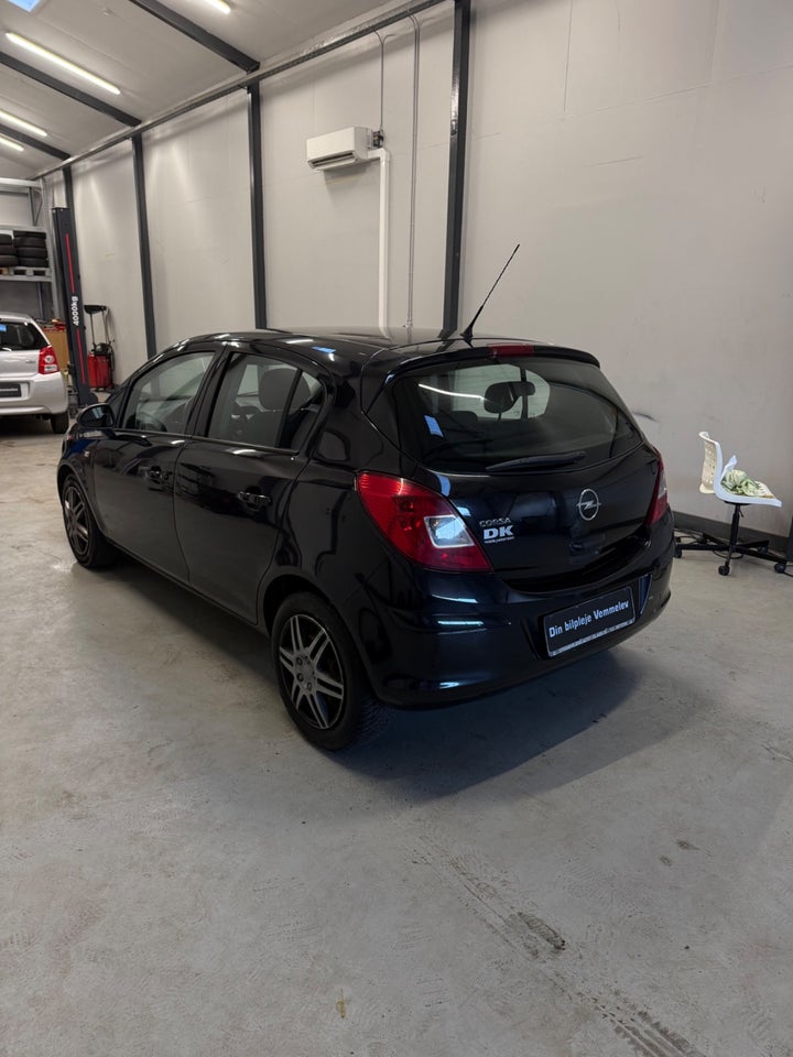 Opel Corsa 1,2 16V Sport 5d