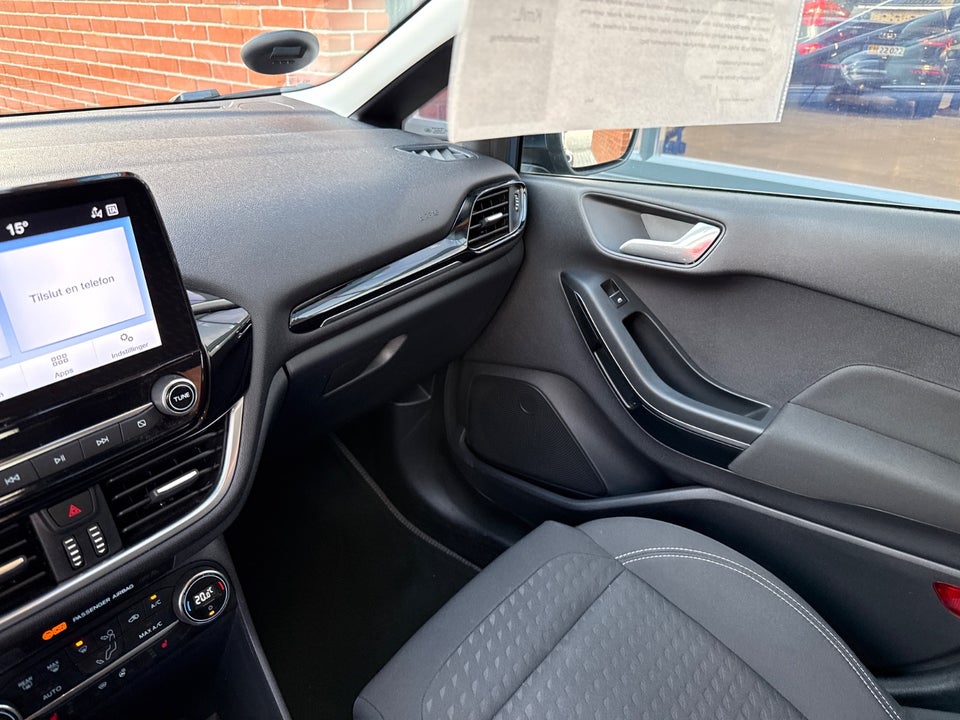 Ford Fiesta 1,0 EcoBoost mHEV Titanium 5d