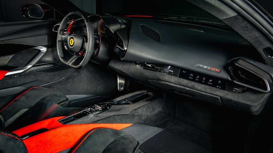 Ferrari 296 GTB 2,9 DCT 2d