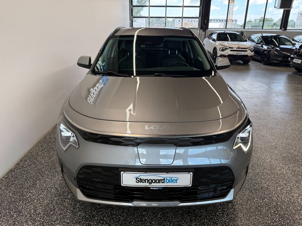 Kia Niro 64 EV Prestige 5d