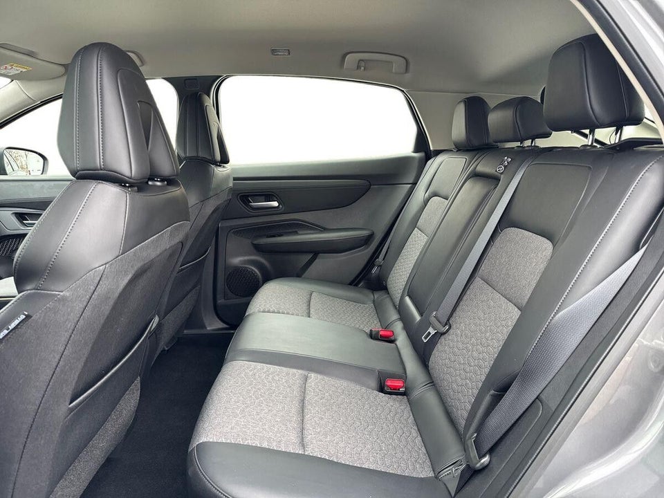 Nissan Ariya 63 Engage 5d