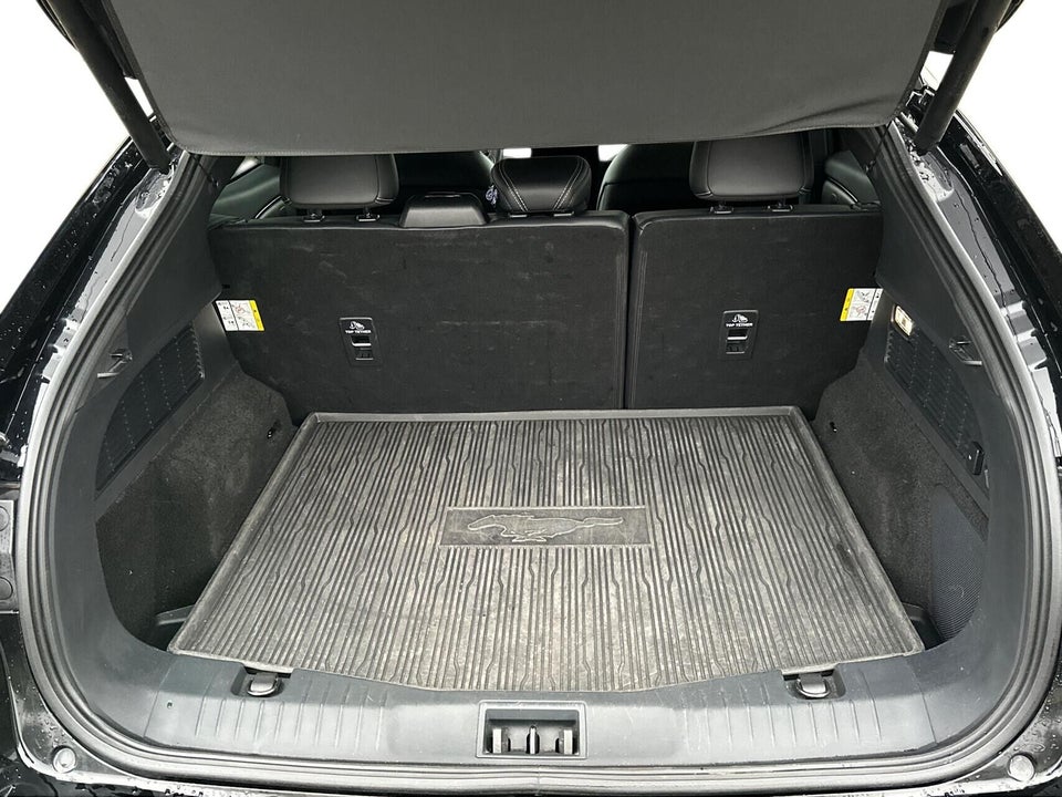 Ford Mustang Mach-E 98 Extended Range 5d