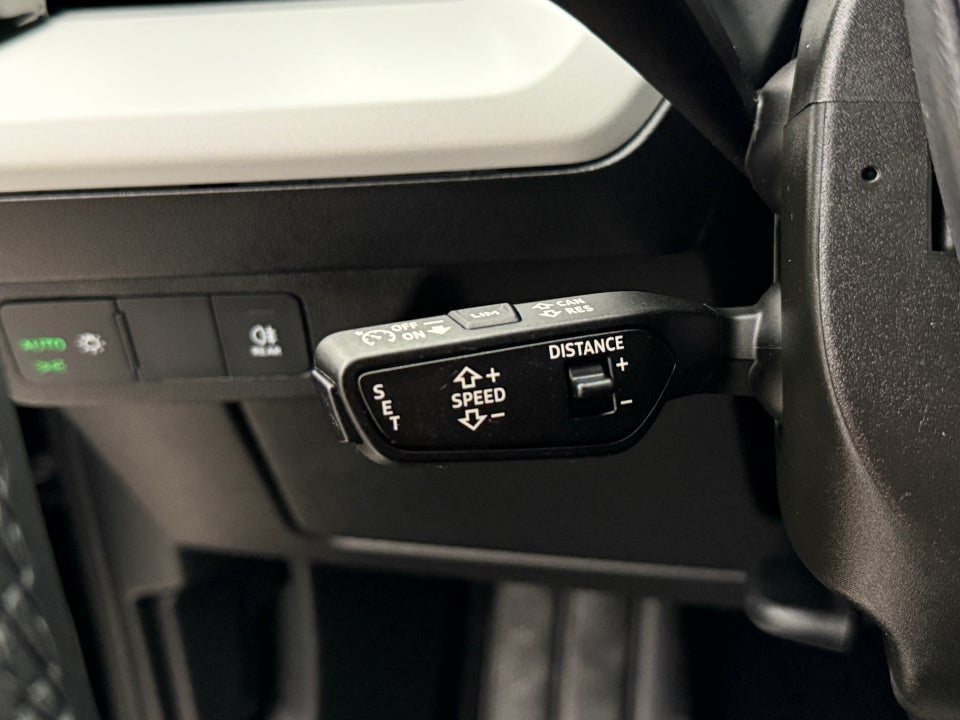 Audi Q4 e-tron 40 S-line Sportback 5d