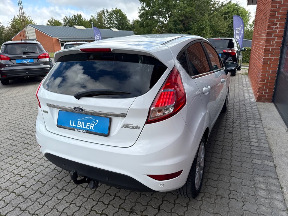 Ford Fiesta 1,0 EcoBoost Titanium 5d