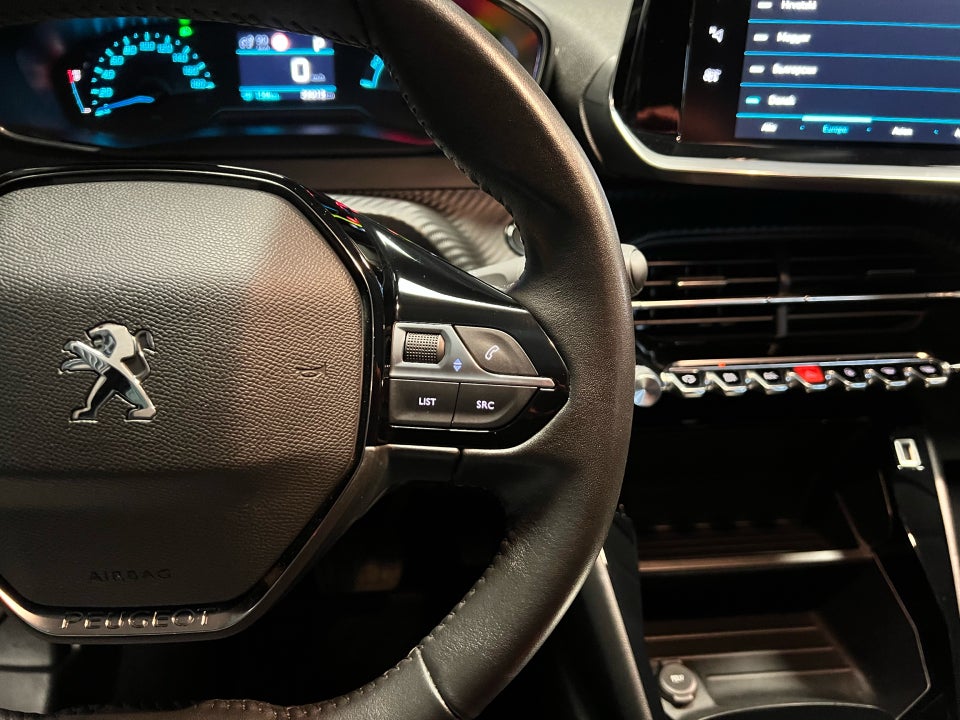 Peugeot e-208 50 Active Pack 5d