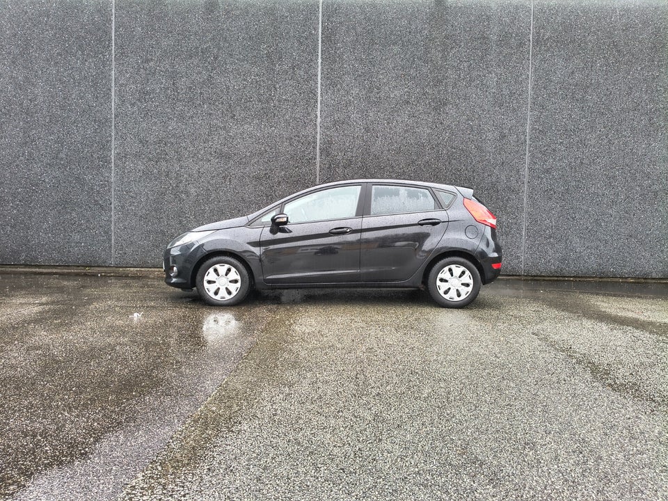 Ford Fiesta 1,6 TDCi 95 ECO 5d