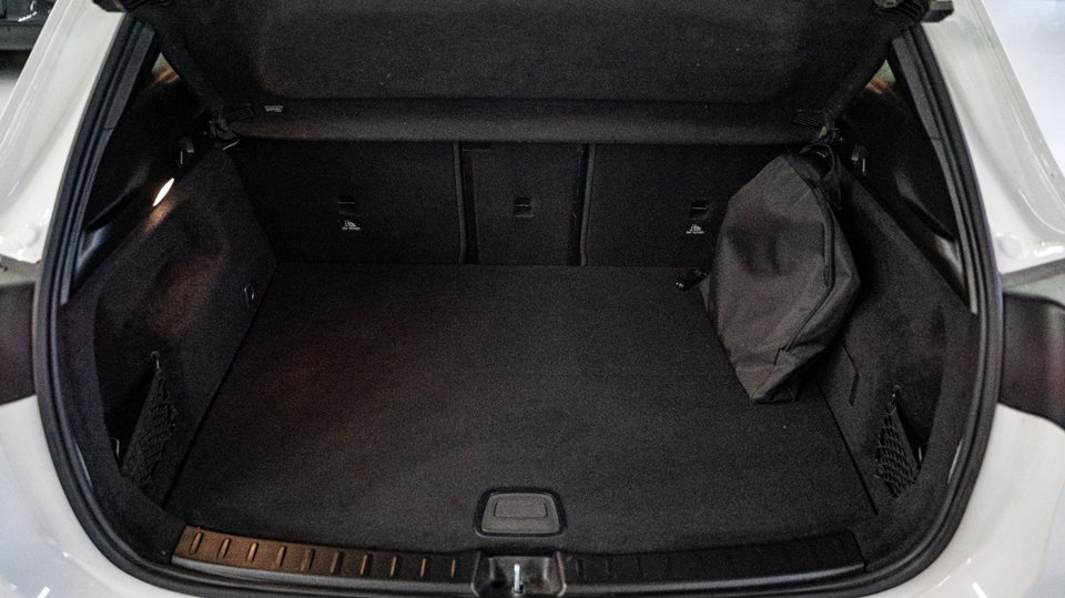 Mercedes EQA250 Progressive 5d