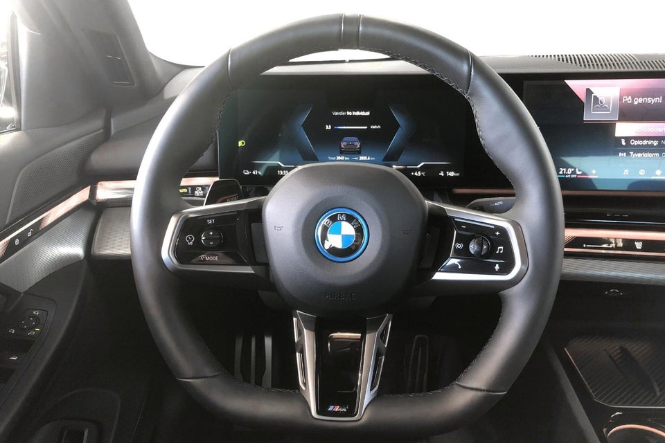 BMW i5 eDrive40 M-Sport 4d