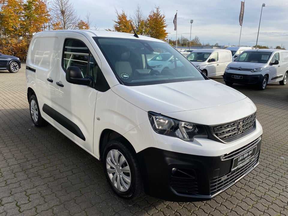 Peugeot Partner 1,5 BlueHDi 100 L1V1 Plus Van