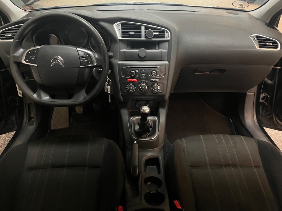 Citroën C4 1,6 HDi 92 Comfort 5d