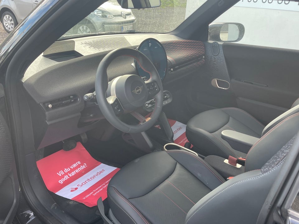MINI Cooper SE JCW Trim XL 3d