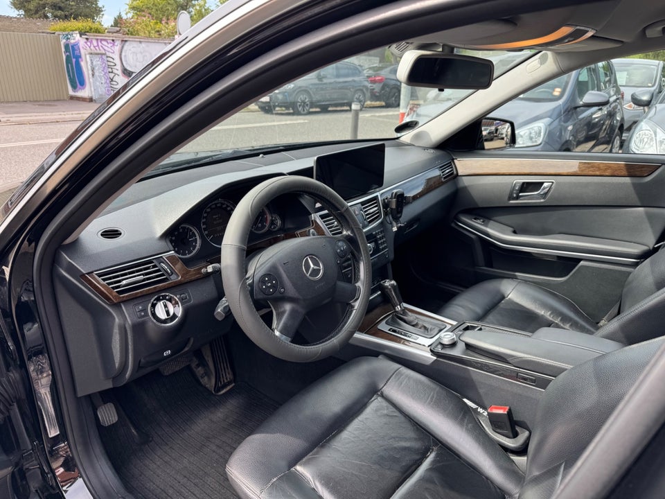 Mercedes E200 2,2 CDi aut. BE 4d