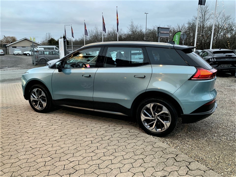 Aiways U5 Premium 5d